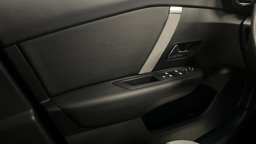 Nouvelle CITROEN C4 X  1.5 BlueHDi 16V - 130 S&S - EAT8  Max 